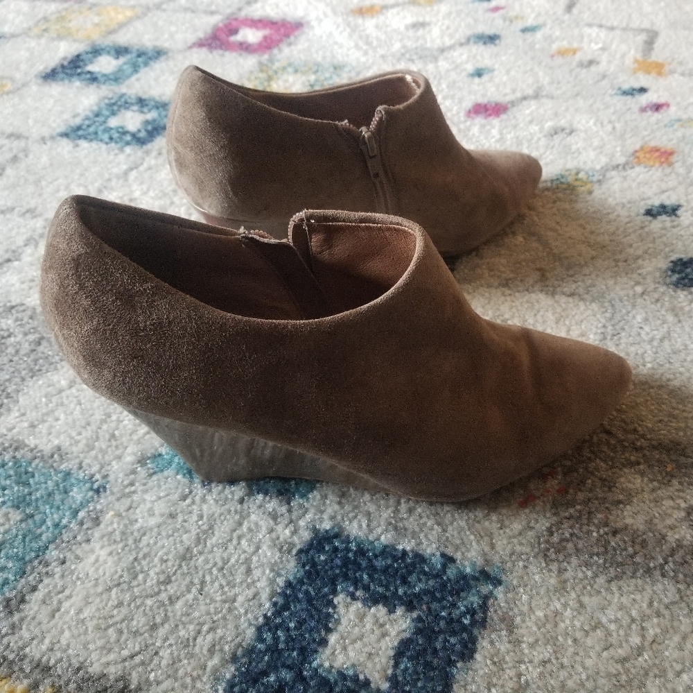 Corso Como Model Wedge Ankle Booties - image 3